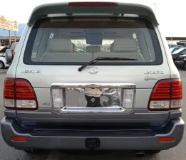 2005 Lexus LX 470