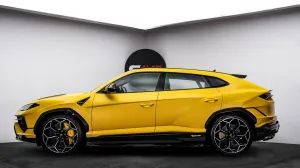 2023 Lamborghini URUS