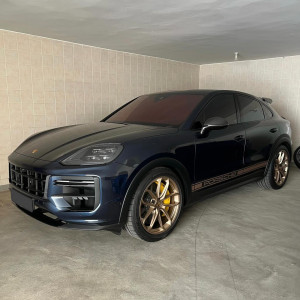 2024 Porsche Cayenne in dubai