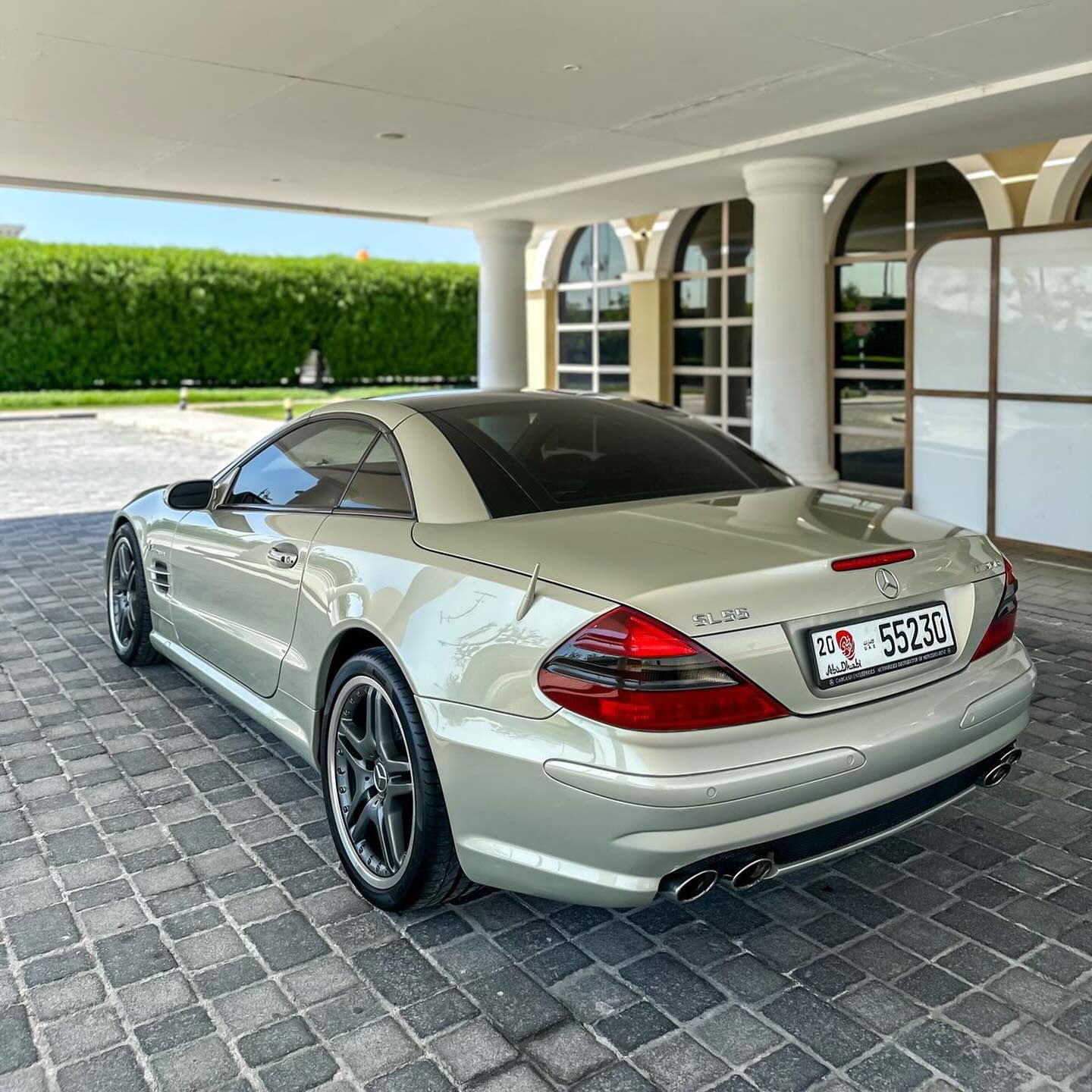 2004 Mercedes-Benz SL