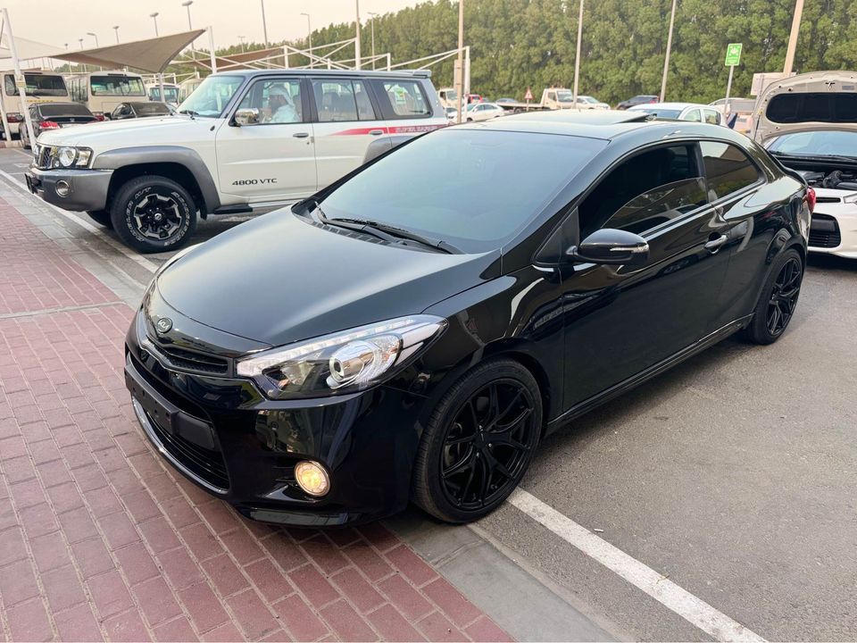 2015 Kia Koup in dubai