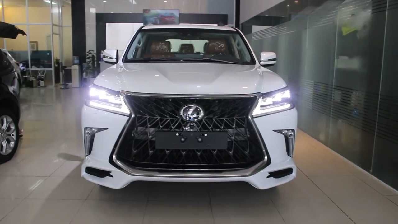 2020 Lexus LX 570 in dubai