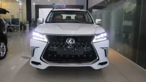 2020 Lexus LX 570 in dubai