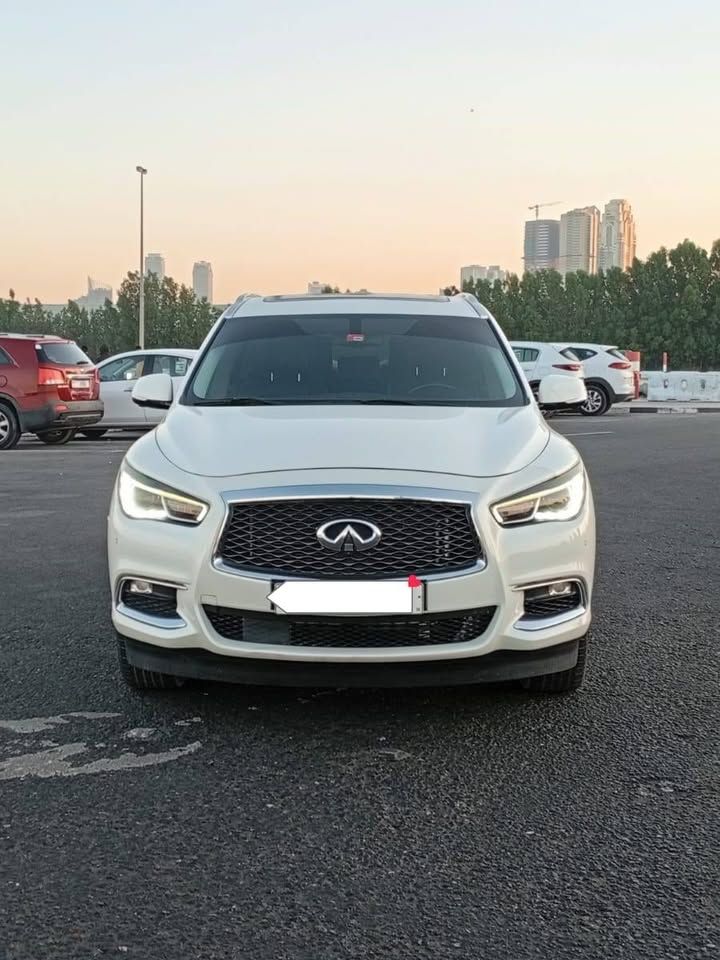 2020 Infiniti QX60 in dubai