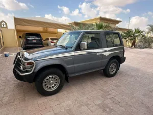 1998 Mitsubishi Pajero in dubai