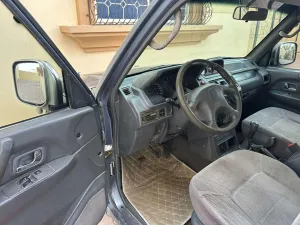 1998 Mitsubishi Pajero