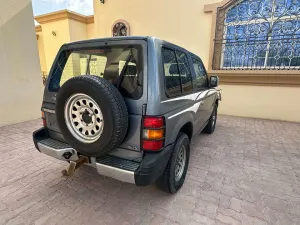 1998 Mitsubishi Pajero