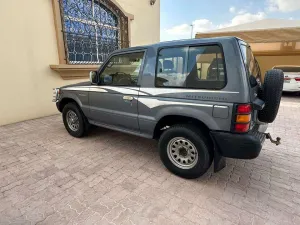 1998 Mitsubishi Pajero