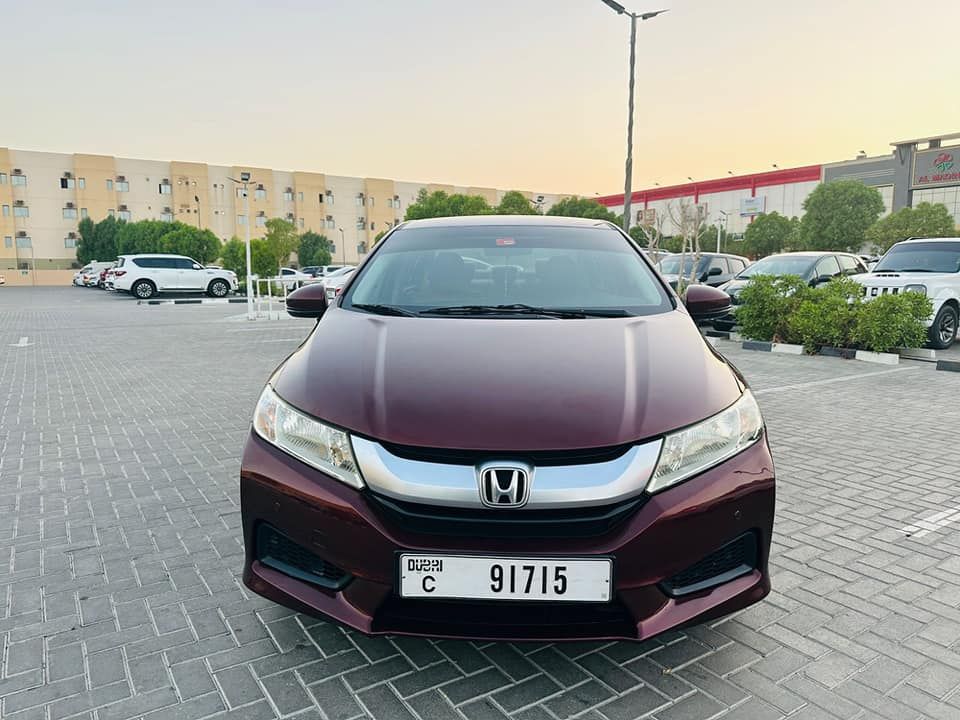 2016 Honda City in dubai