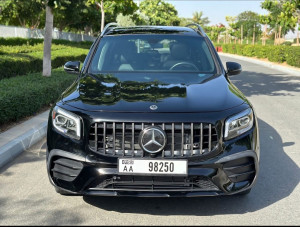 2020 Mercedes-Benz GLB in dubai