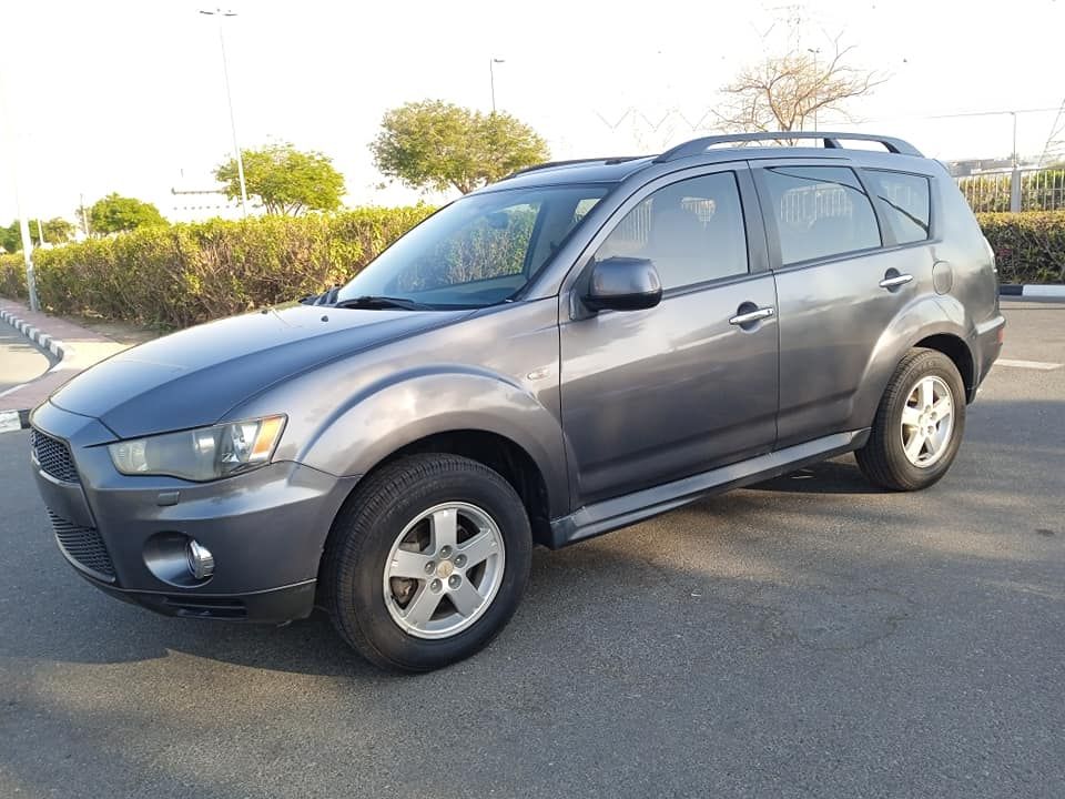 2012 Mitsubishi Outlander in dubai