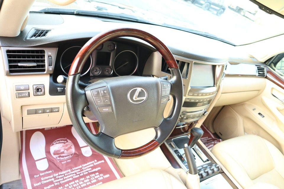 2009 Lexus LX 570