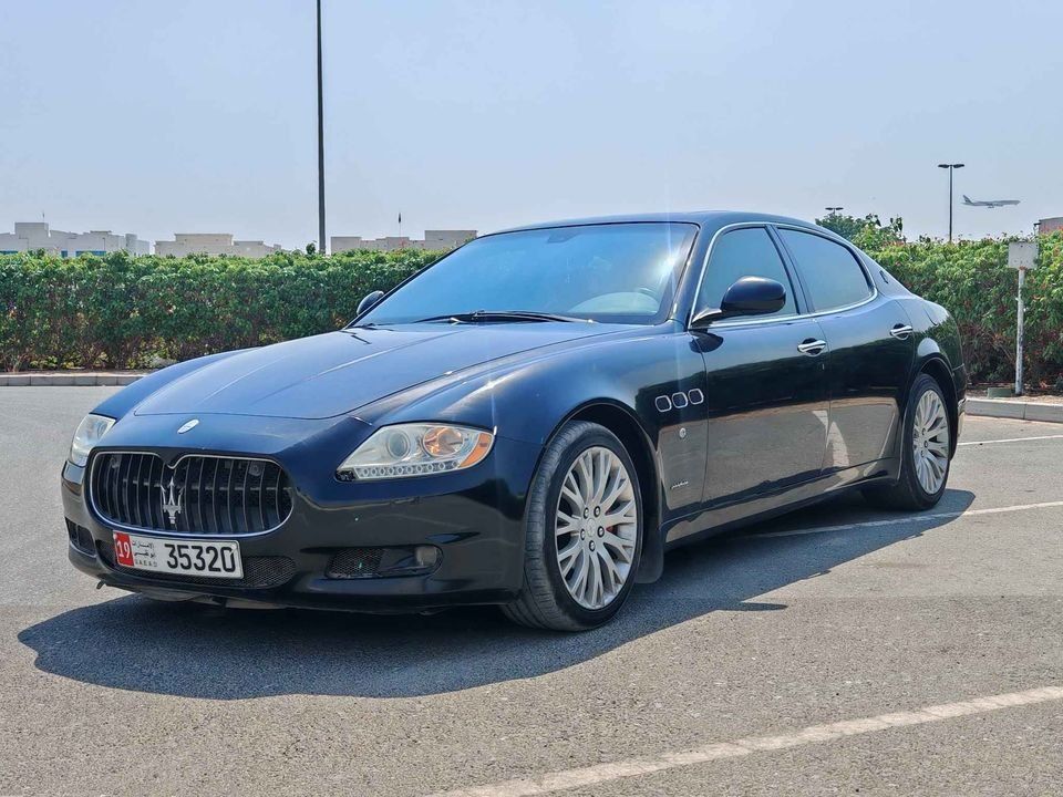 2012 Maserati Quattroporte in dubai