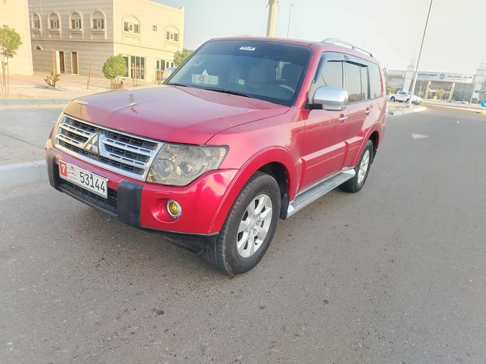 2009 Mitsubishi Pajero in dubai