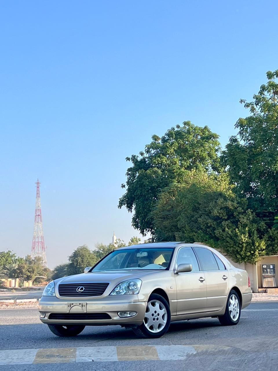 2003 Lexus LS 430 in dubai