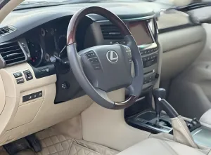 2010 Lexus LX 570