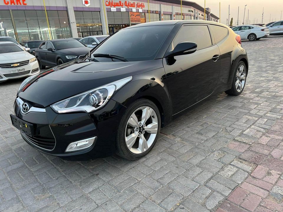 2012 Hyundai Veloster in dubai