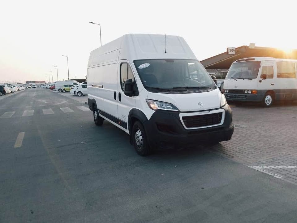 2022 Peugeot Boxer