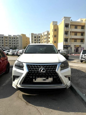 2019 Lexus GX in dubai