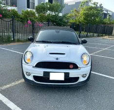 2013 Mini Cooper SE in dubai