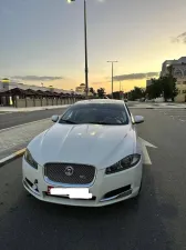 2013 Jaguar XF in dubai