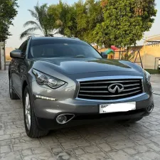 2016 Infiniti QX70