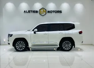 2023 Toyota Land Cruiser