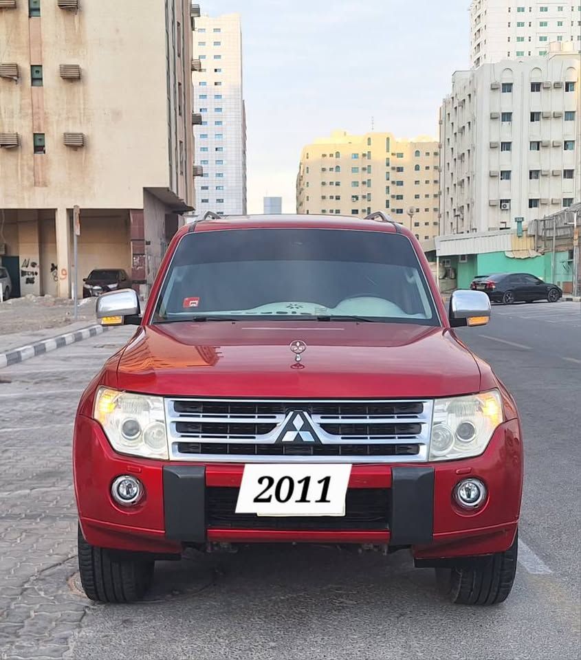 2011 Mitsubishi Pajero in dubai