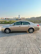 2005 Toyota Avalon