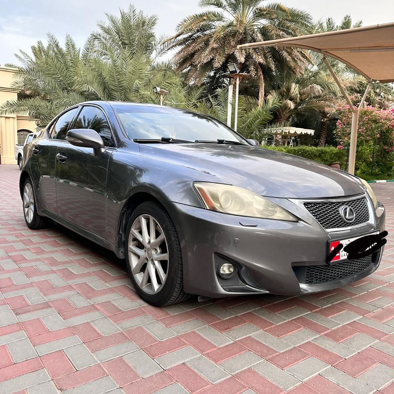 2012 Lexus is350