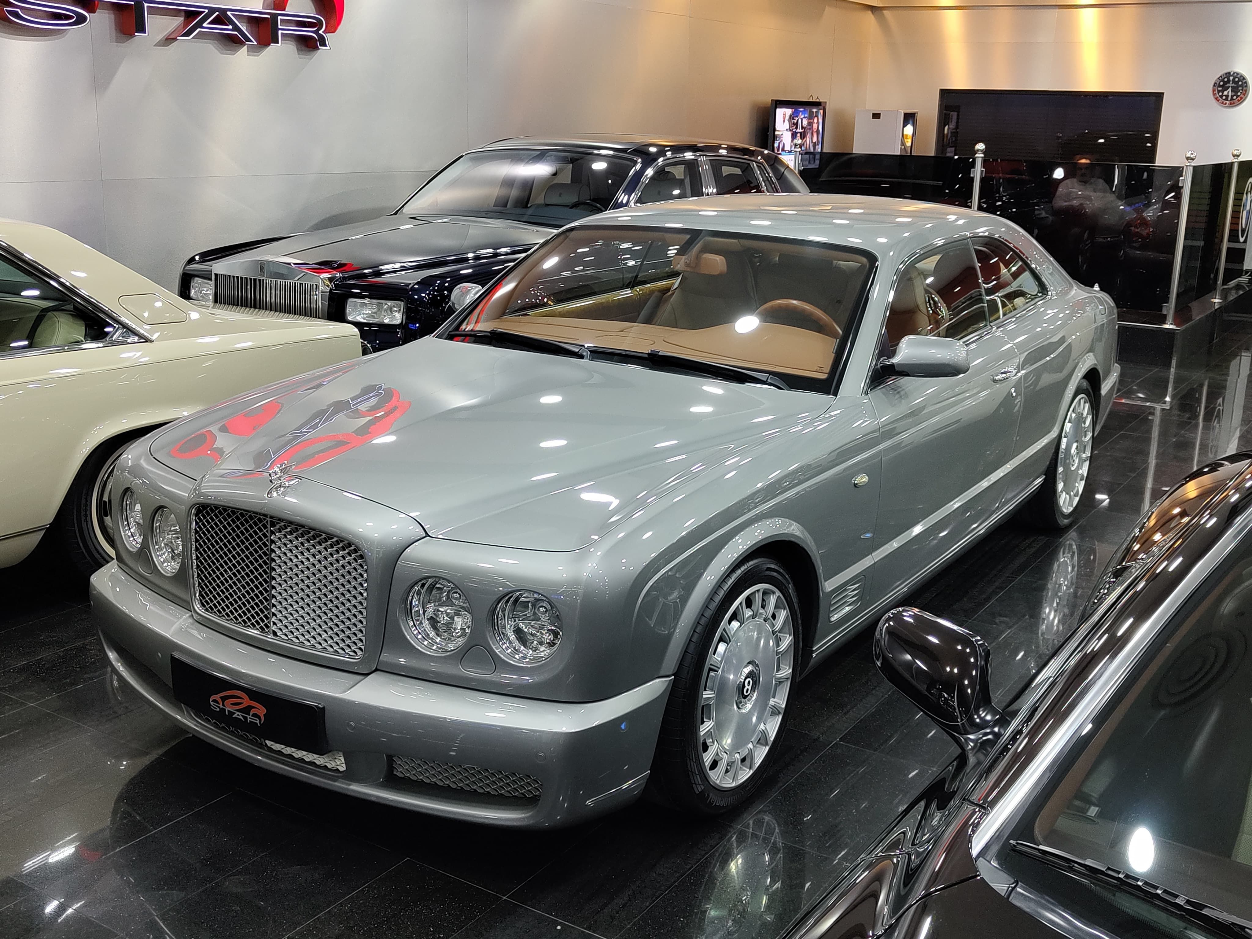 2009 Bentley Brooklands in dubai