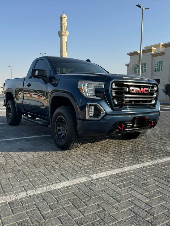 2020 GMC Sierra in dubai