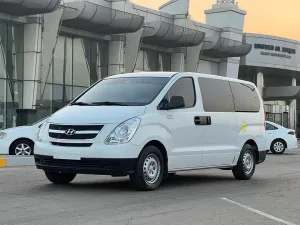 2016 Hyundai H1