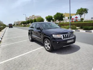 2012 Jeep Grand Cherokee in dubai