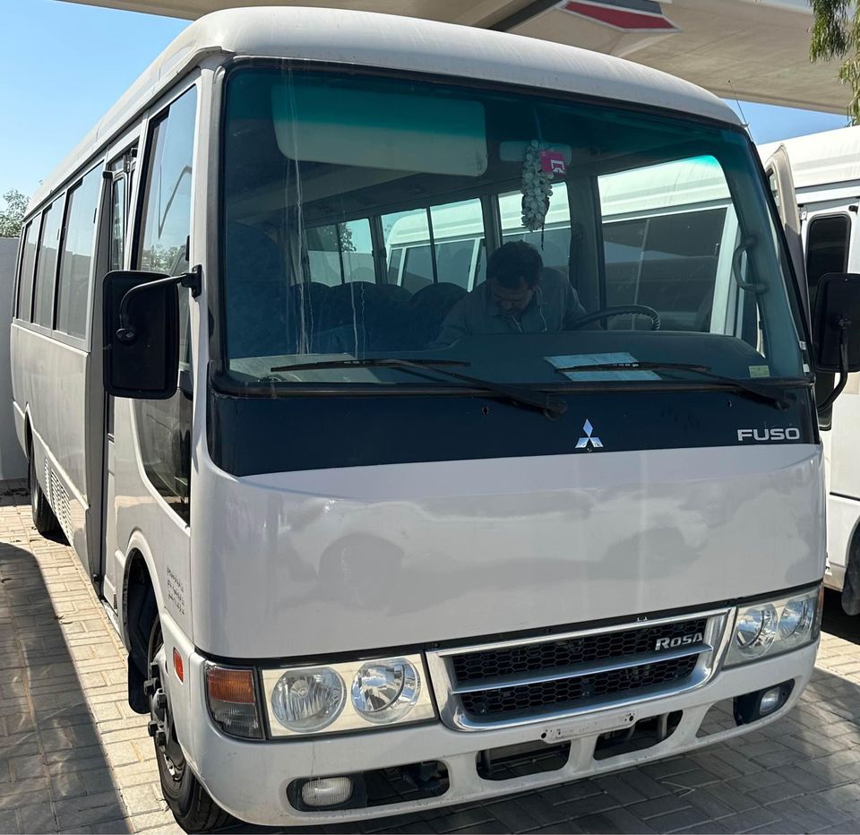 2016 Mitsubishi Rosa Bus in dubai