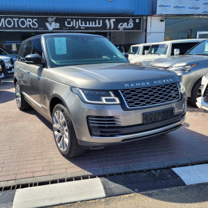 2018 Land Rover Range Rover in dubai