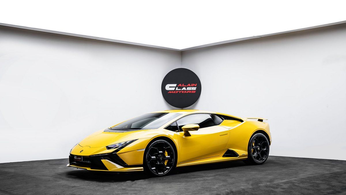 2024 Lamborghini Huracan in dubai