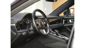 2020 Porsche Panamera