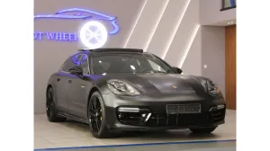 2020 Porsche Panamera