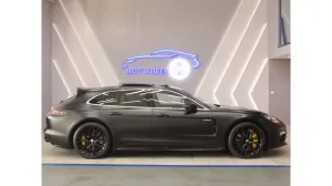 2020 Porsche Panamera