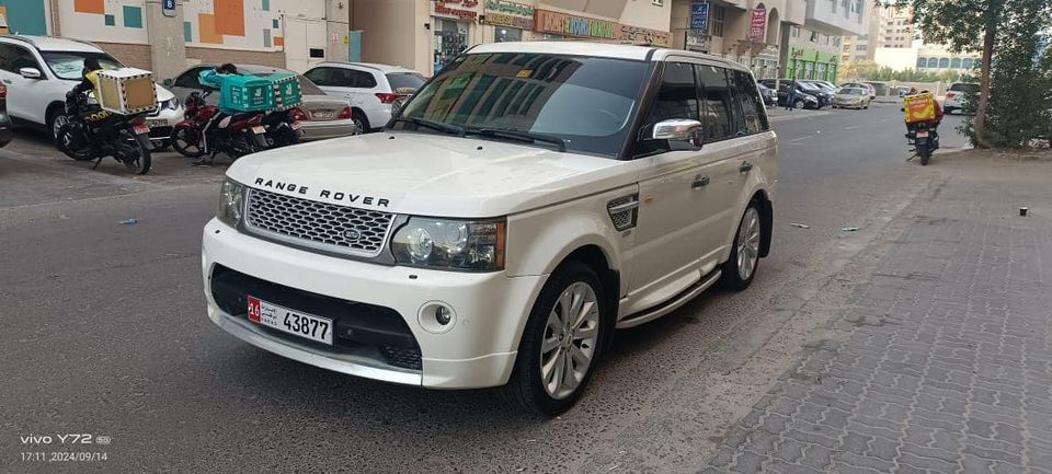 2009 Land Rover Range Rover Sport in dubai