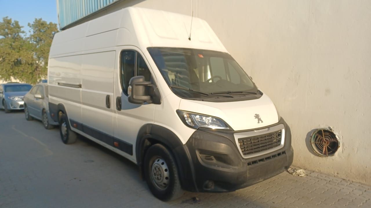 2020 Peugeot Boxer in dubai