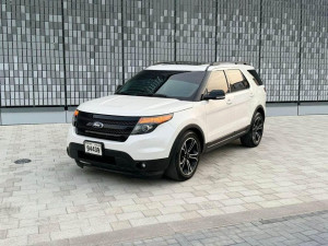 2015 Ford Explorer in dubai