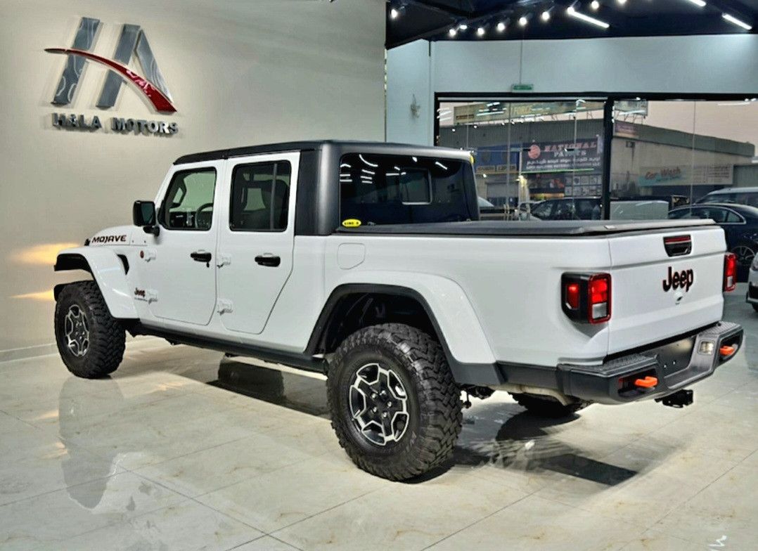 2023 Jeep Gladiator