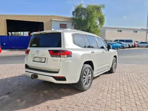 2022 Toyota Land Cruiser