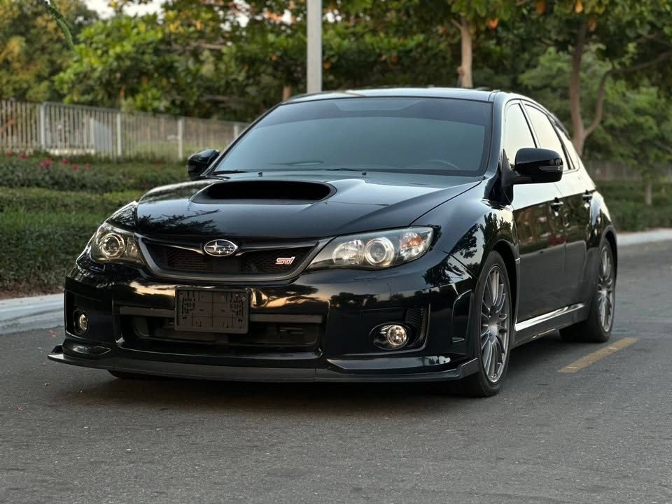 2011 Subaru Impreza in dubai