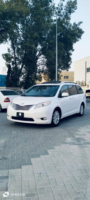 2011 Toyota Sienna