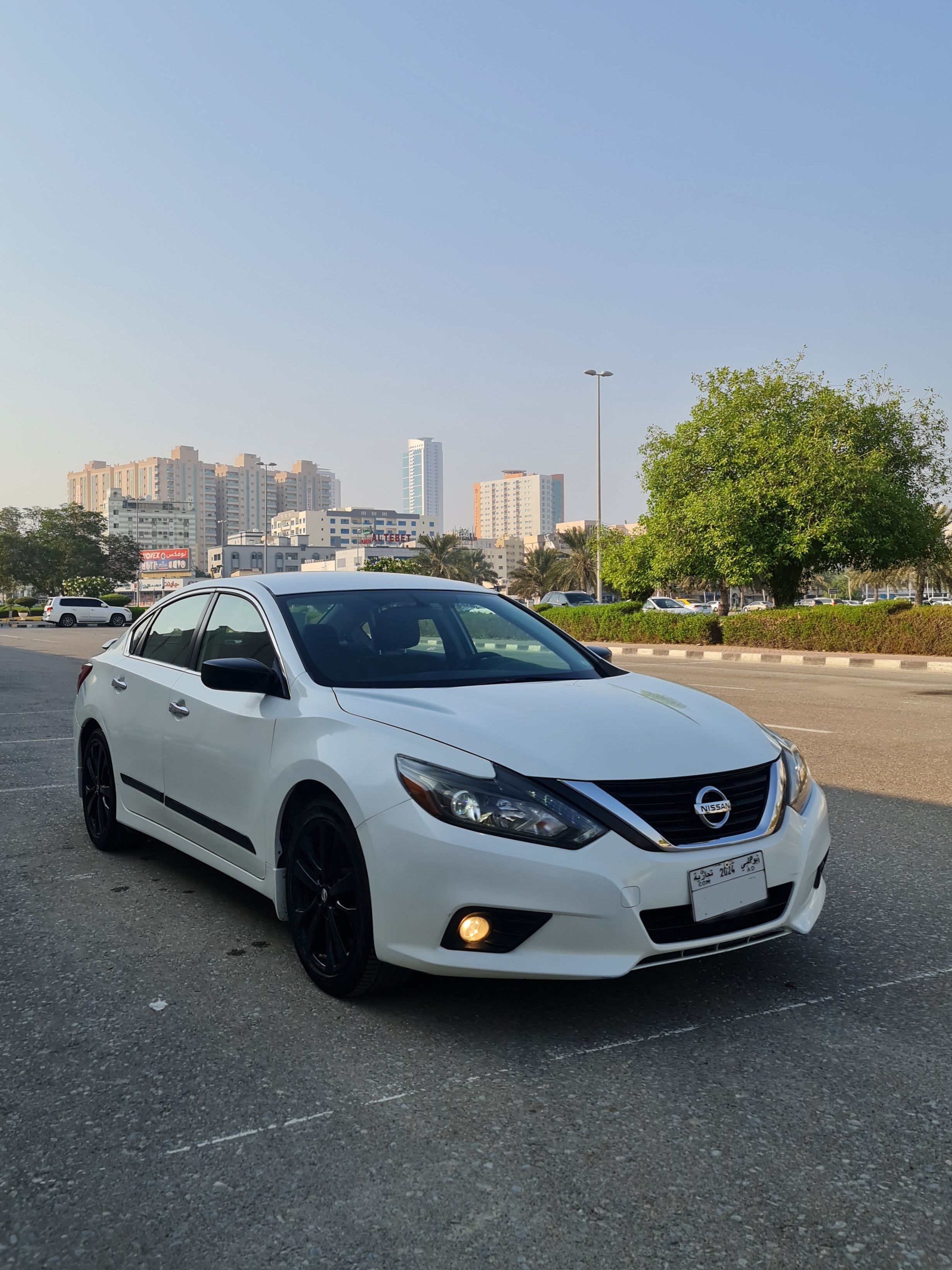 Nissan Altima SR 