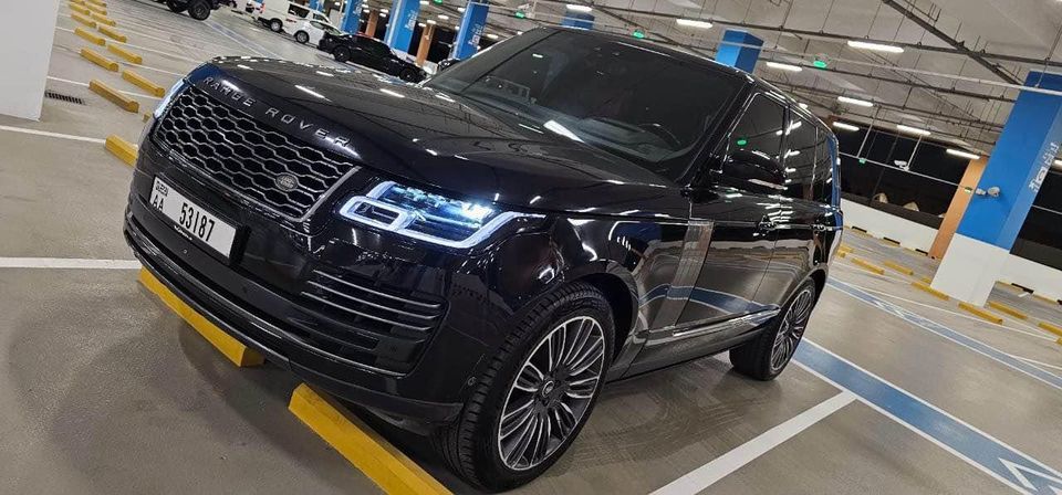 2018 Land Rover Range Rover in dubai