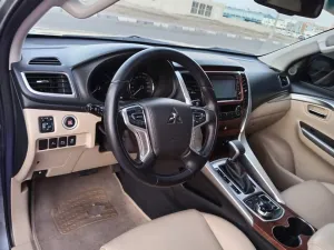 2017 Mitsubishi Montero